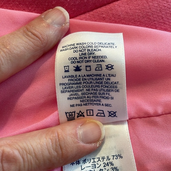 Lands End women’s size 8 pink blazer - Picture 9 of 10